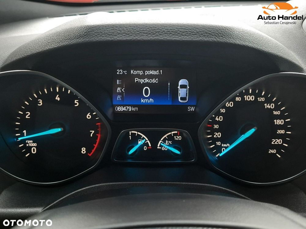 Ford Kuga 1.5 EcoBoost 2x4 ST-Line - 18