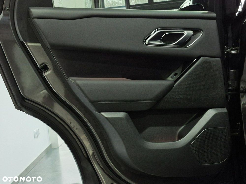 Land Rover Range Rover Velar - 21