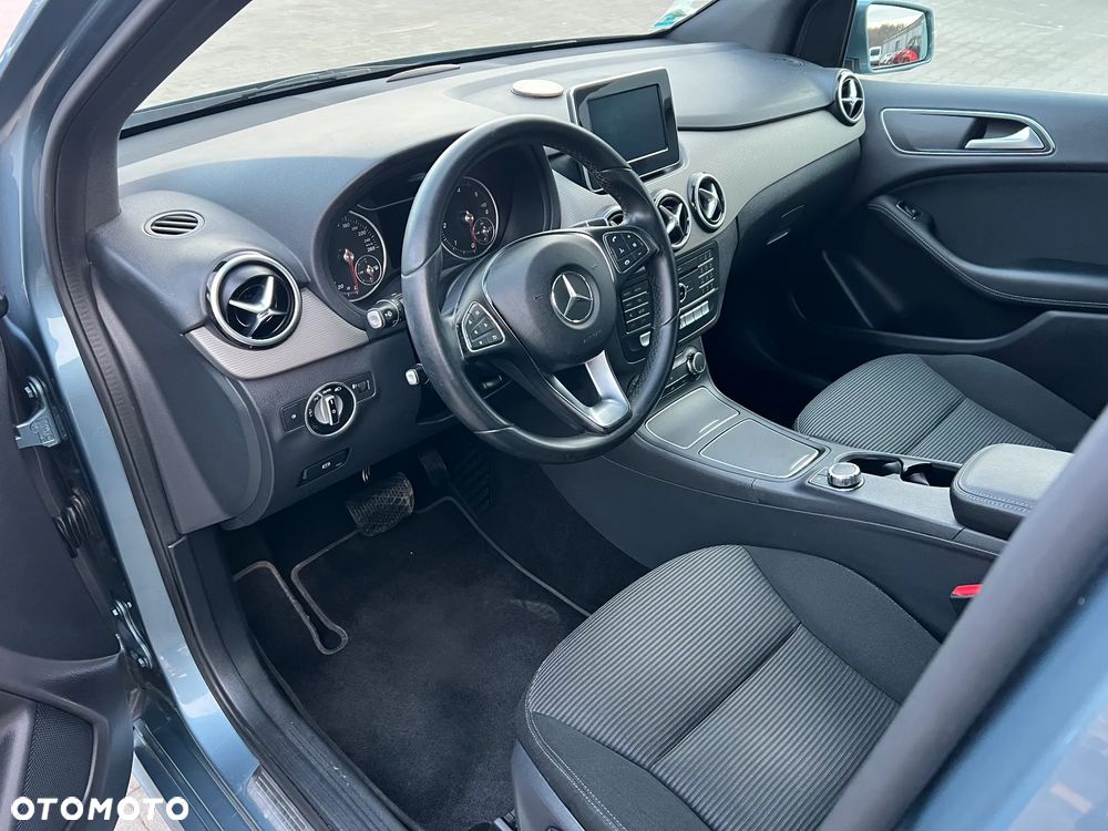 Mercedes-Benz Klasa B 180 d 7G-DCT Edition - 8