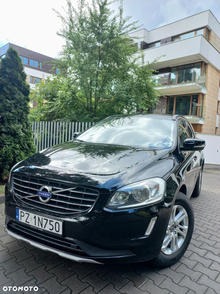 Volvo XC 60 D3 Drive-E Momentum - 3