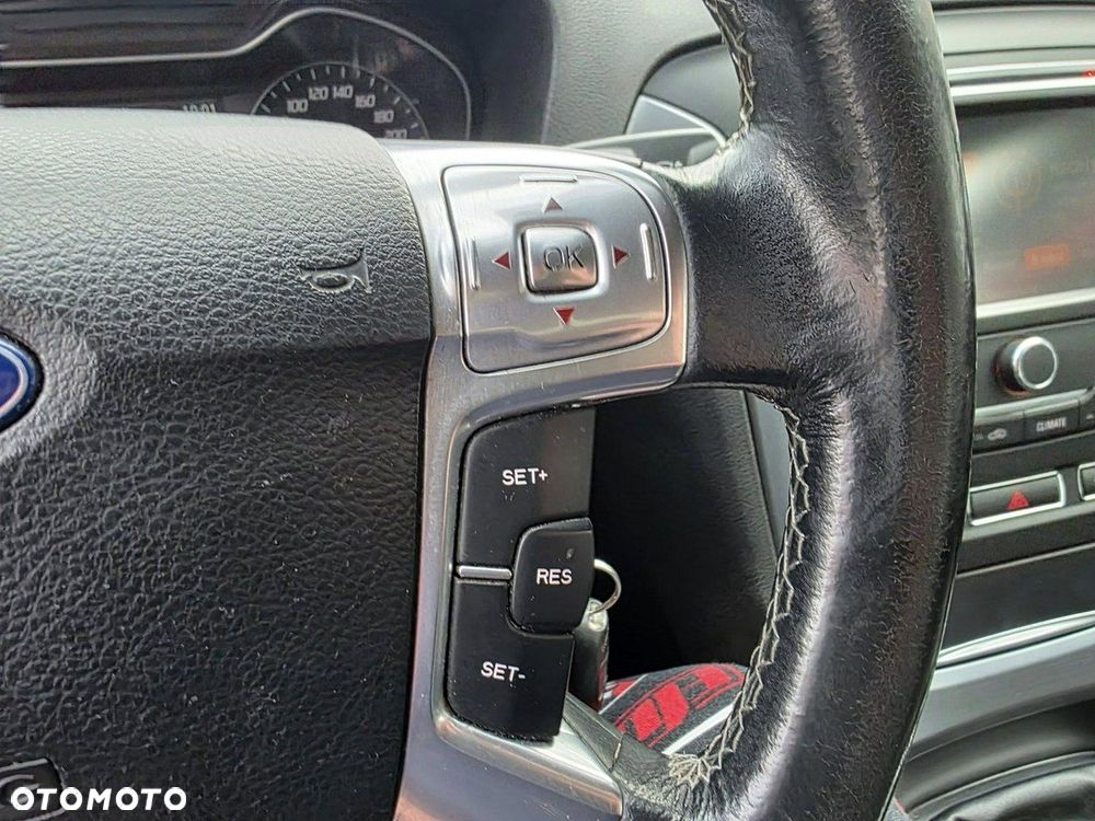 Ford Mondeo 2.0 TDCI Titanium S - 15