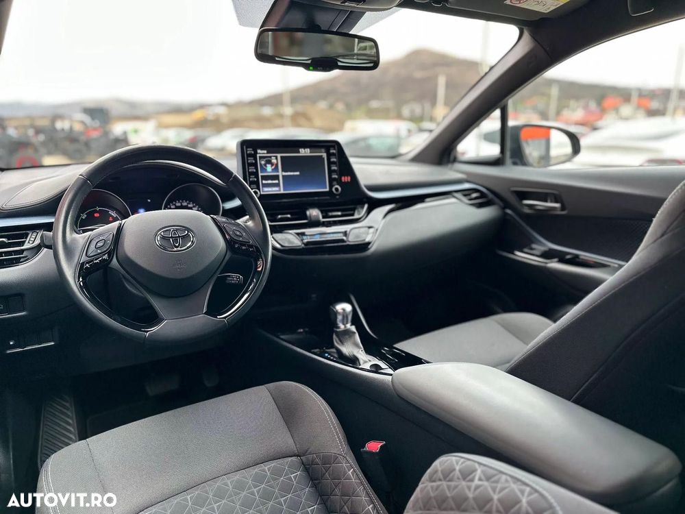 Toyota C-HR 1.8 HSD 122 CP 4x2 CVT Style - 16