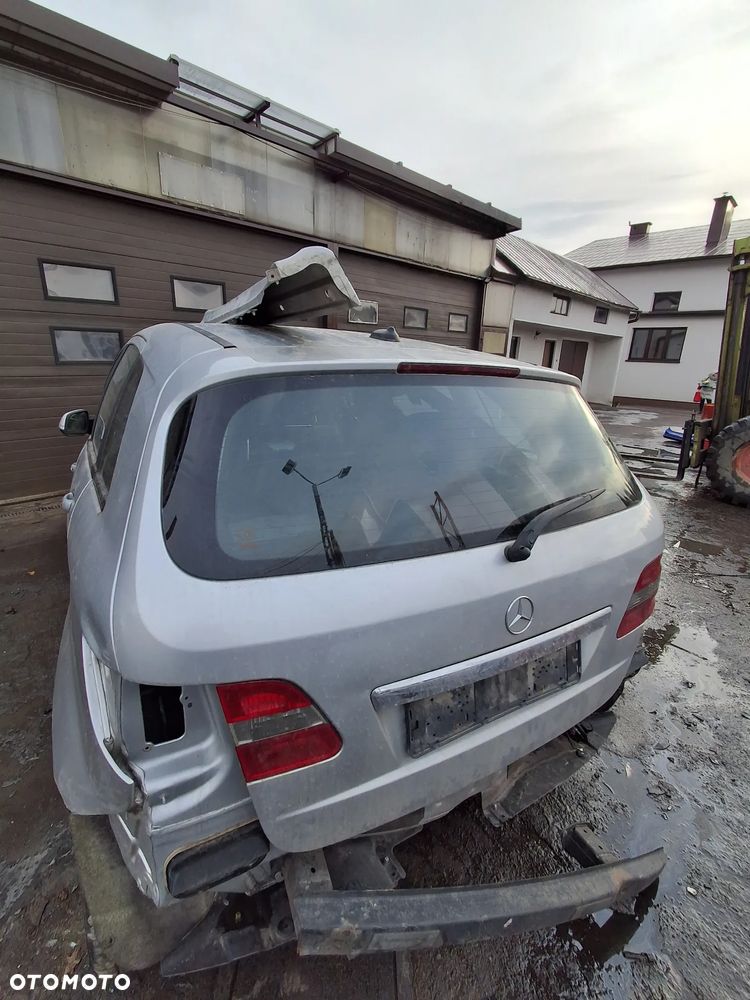 MERCEDES B-KLASA W245 05 761 KLAPA BAGAZNIKA - 2