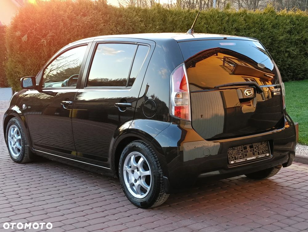 Daihatsu Sirion 1.3 Automatik - 2