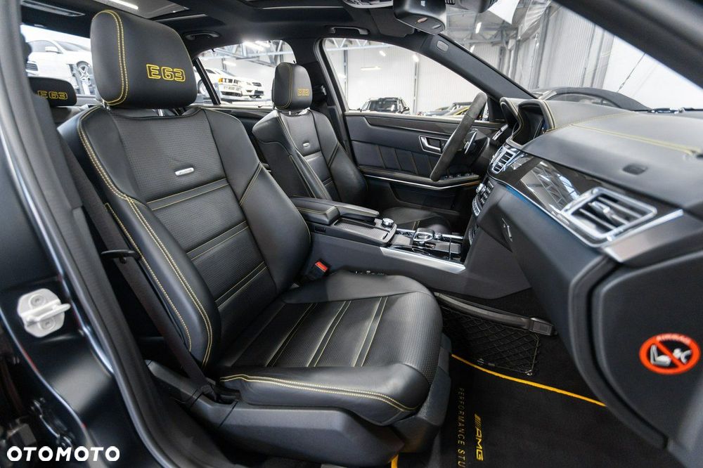 Mercedes-Benz Klasa E 63 AMG S 4Matic AMG Speedshift MCT - 30