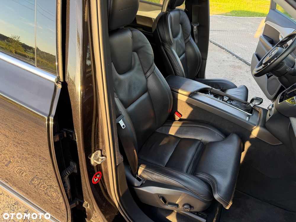 Volvo XC 90 D5 AWD Inscription - 16