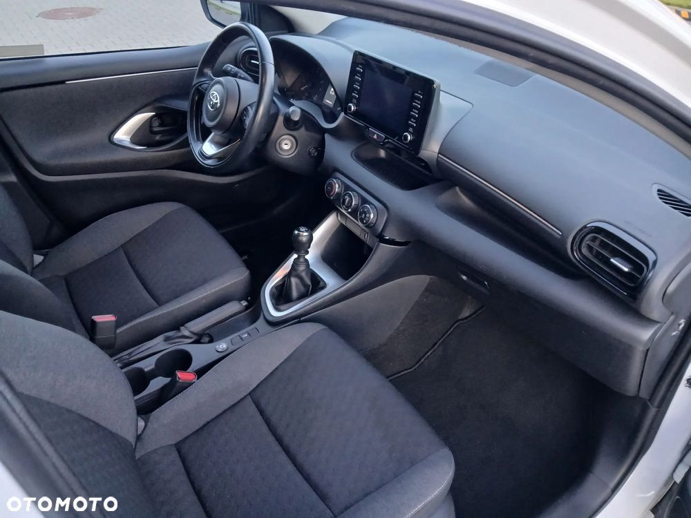 Toyota Yaris 1.5 Comfort - 17