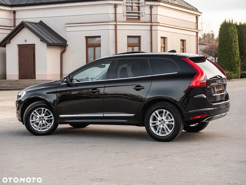 Volvo XC 60 D4 Geartronic Summum - 10