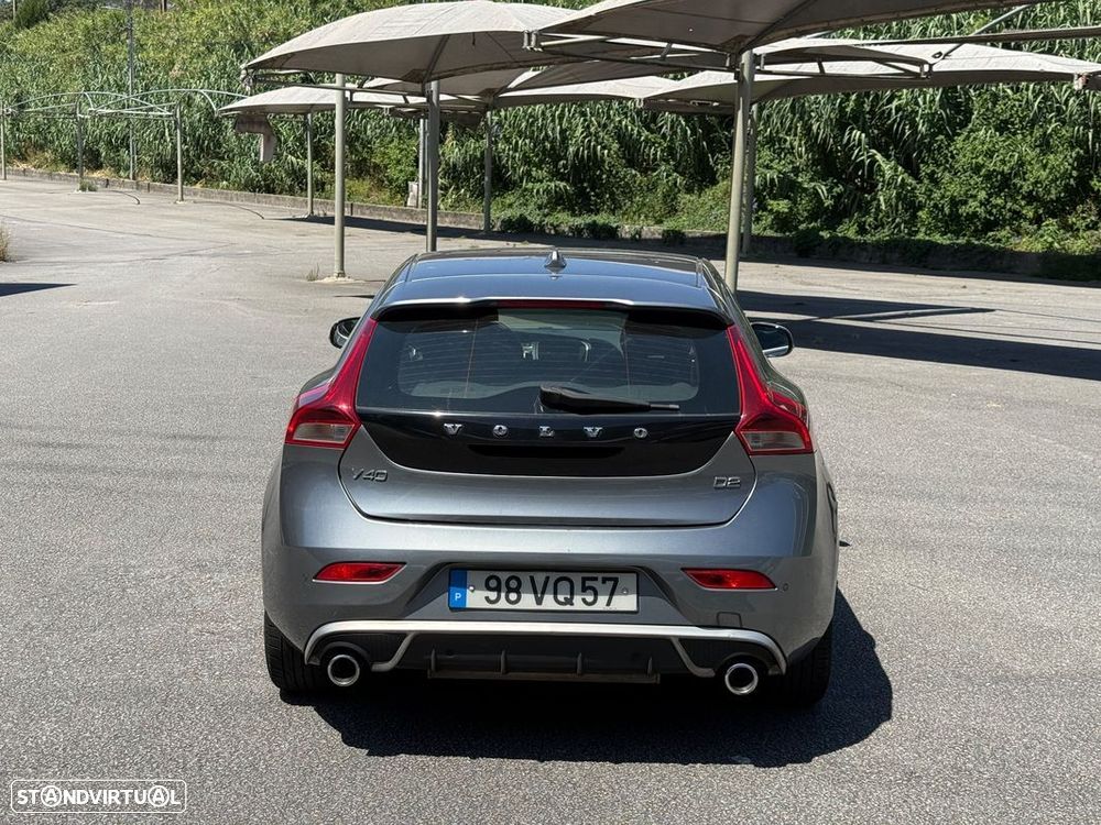 Volvo V40 D2 Momentum - 6