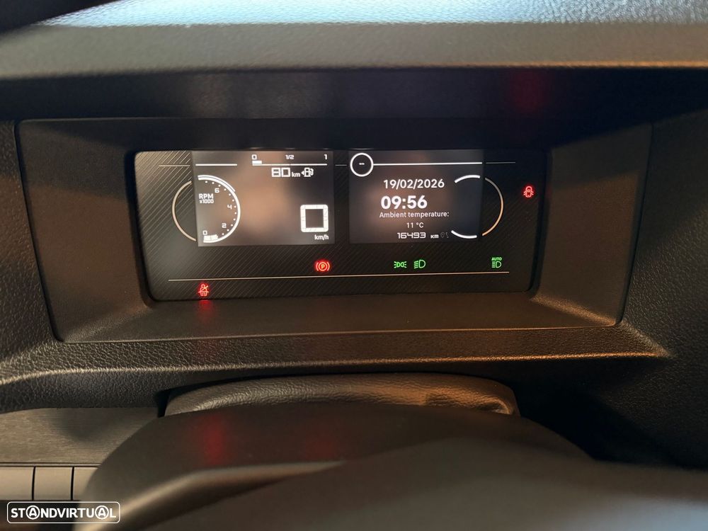 Opel Vivaro Outro - 15