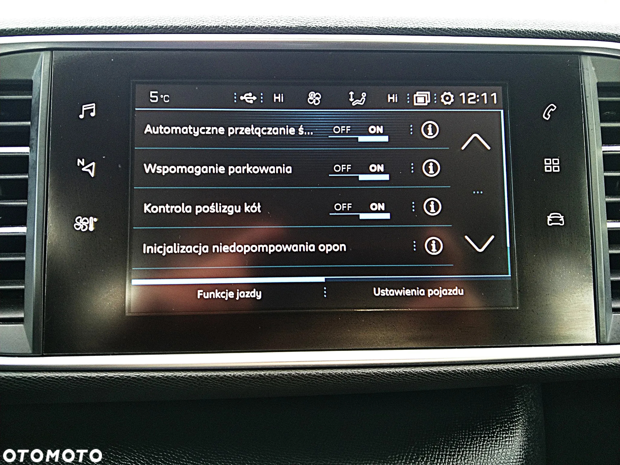 Peugeot 308 SW 1.6 BlueHDi Allure S&S - 24
