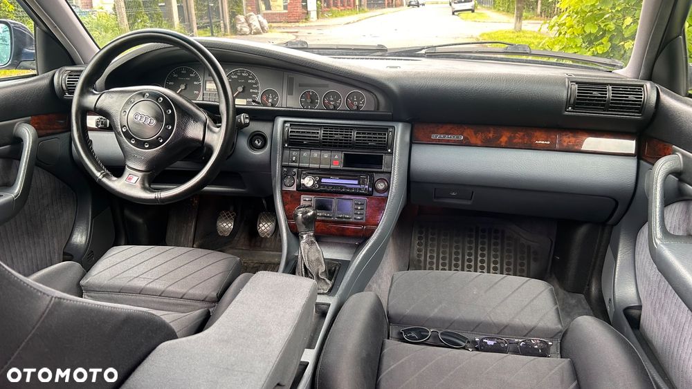 Audi A6 Limousine 2.8 Quattro - 13