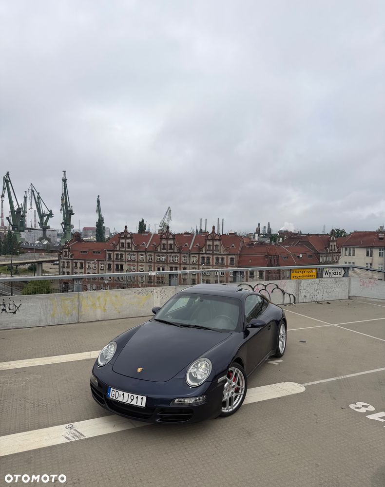 Porsche 911 Carrera S - 1