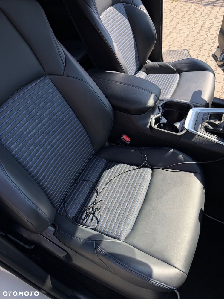 Toyota RAV4 2.5 Hybrid Selection 4x2 - 19