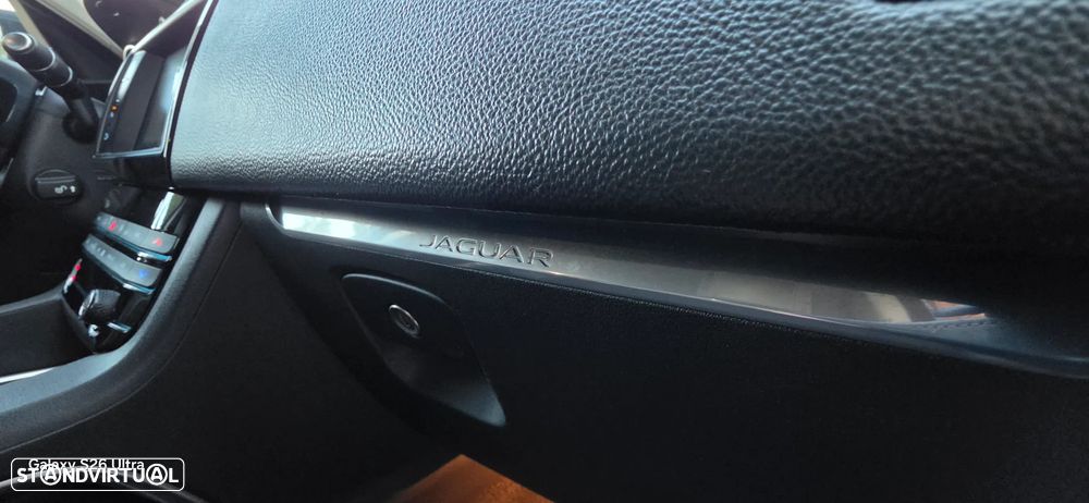 Jaguar F-Pace 2.0 i4D R-Sport Aut. - 21