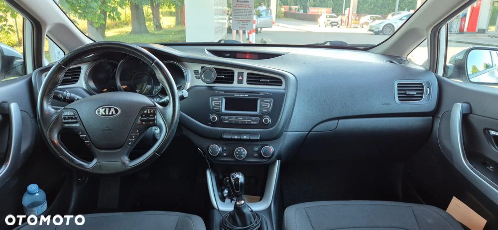 Kia Ceed 1.6 CRDi M - 6