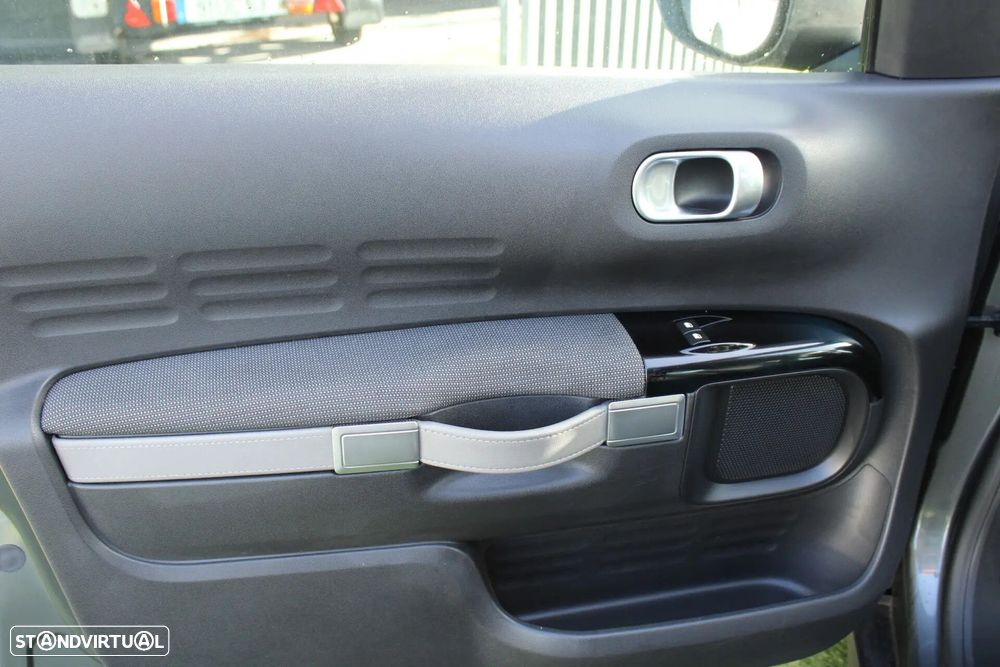 Citroën C4 Cactus 1.6 BlueHDi Shine ETG6 - 20