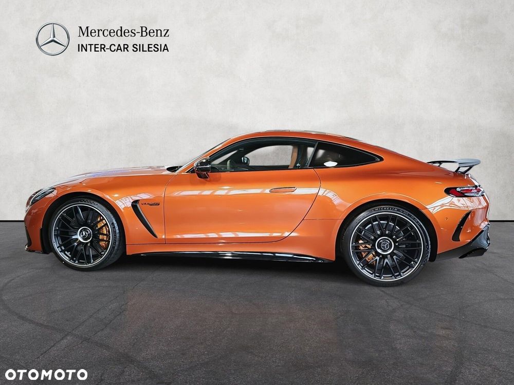Mercedes-Benz AMG GT - 8