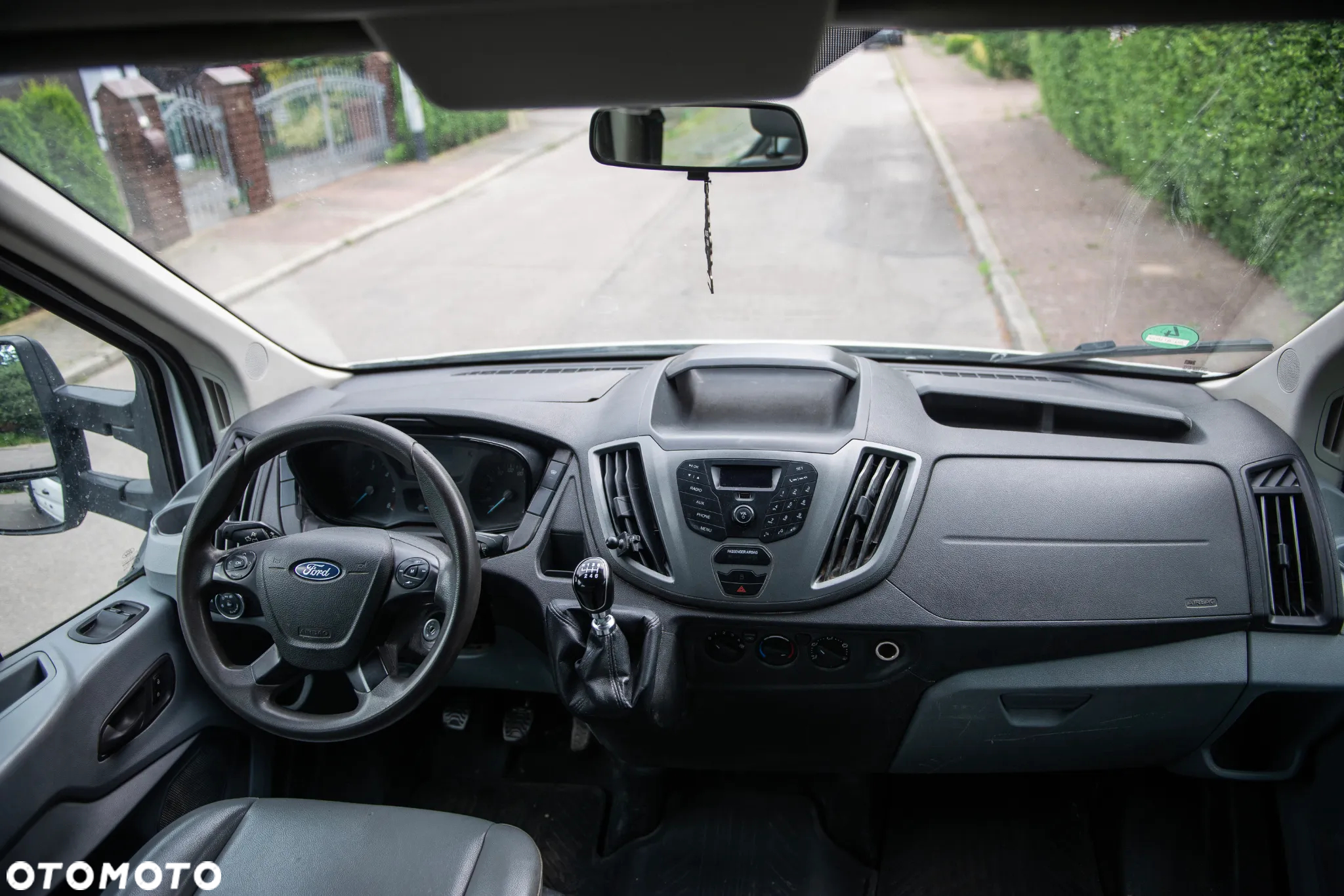 Ford Transit 2.0 TDCi Dubelkabina 7 osobowy - 29