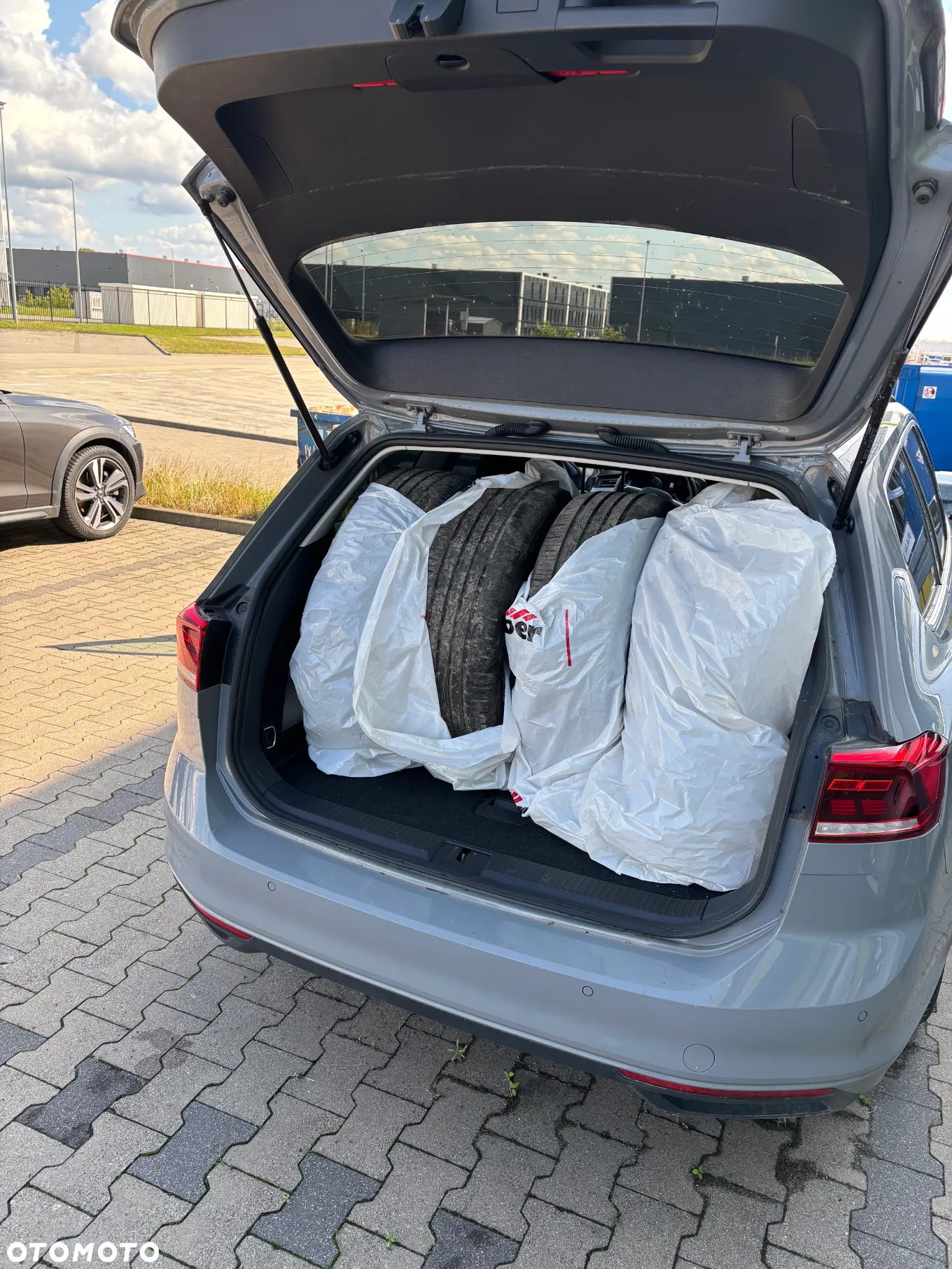 Volkswagen Passat 2.0 TDI EVO Business - 8