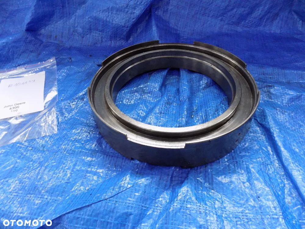 docisk kosza skrzyni biegów r101159 john deere 6300 6100 6200 6400 - 5