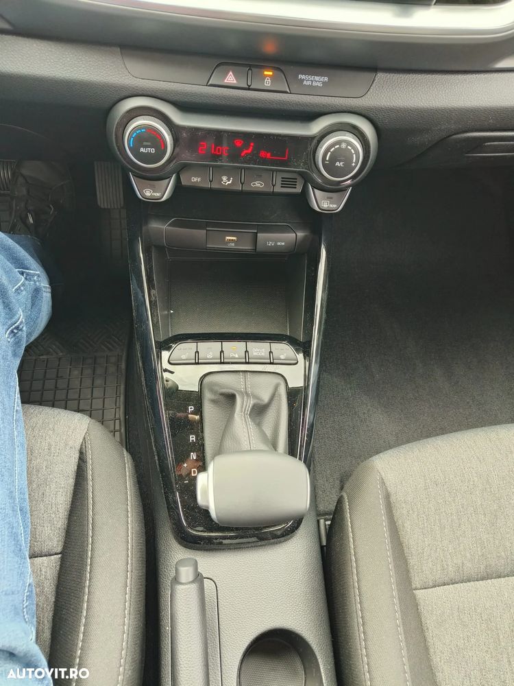 Kia Stonic 1.0 T-GDI 7DCT Urban - 16