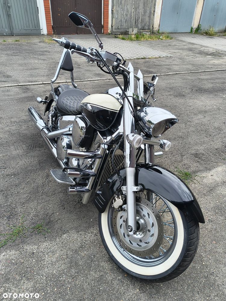 Honda VTX - 3