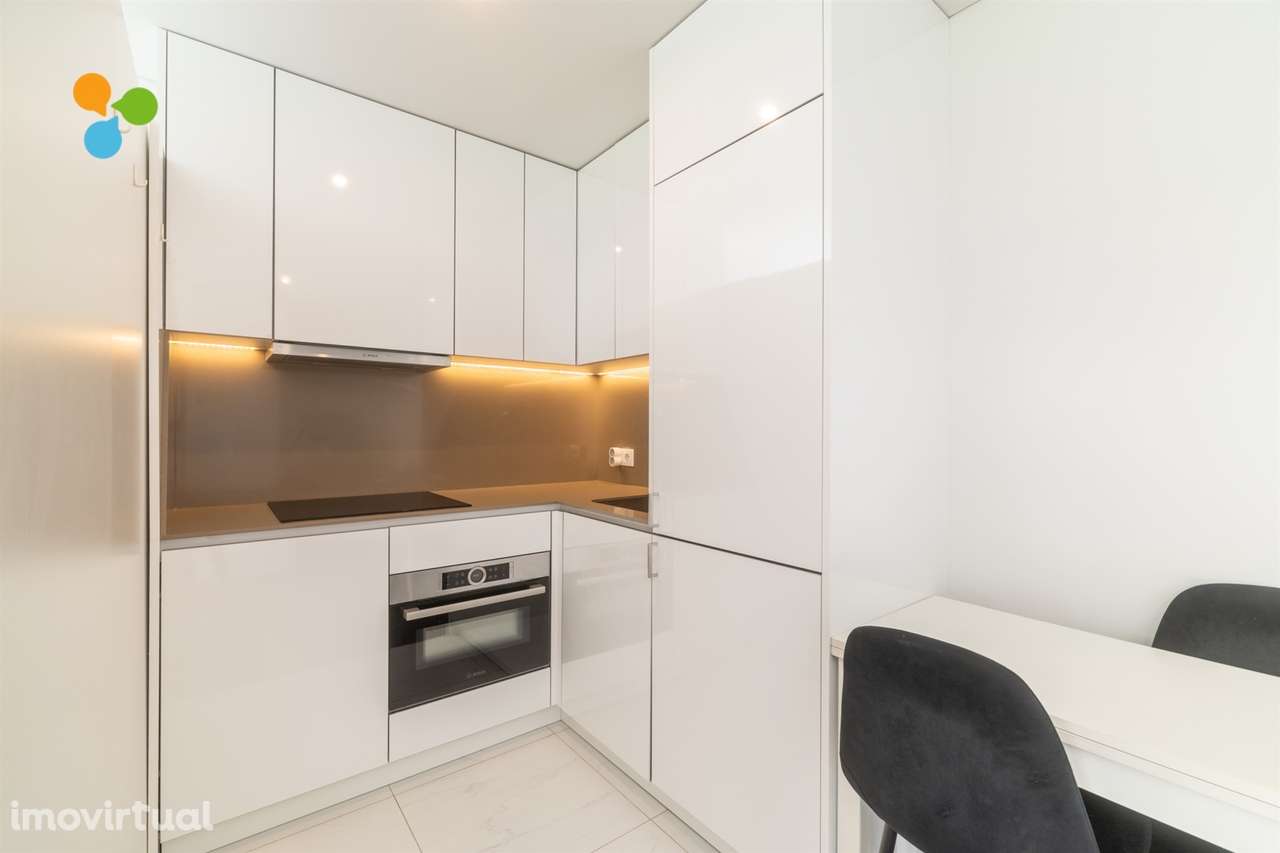 Apartamento T0 Venda em São Mamede de Infesta e Senhora da Hora,Matosi - Grande imagem: 2/42