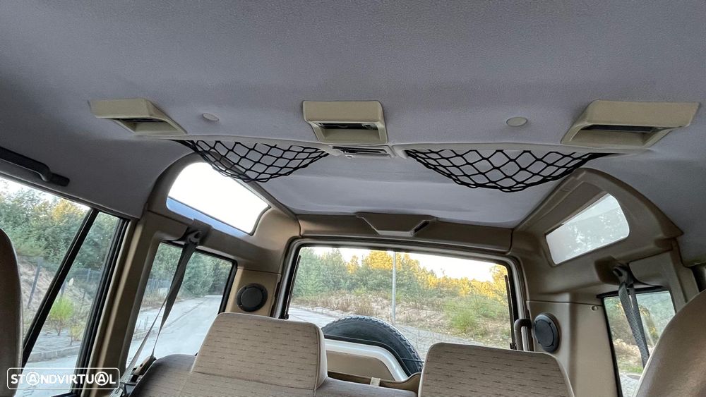 Land Rover Discovery - 13