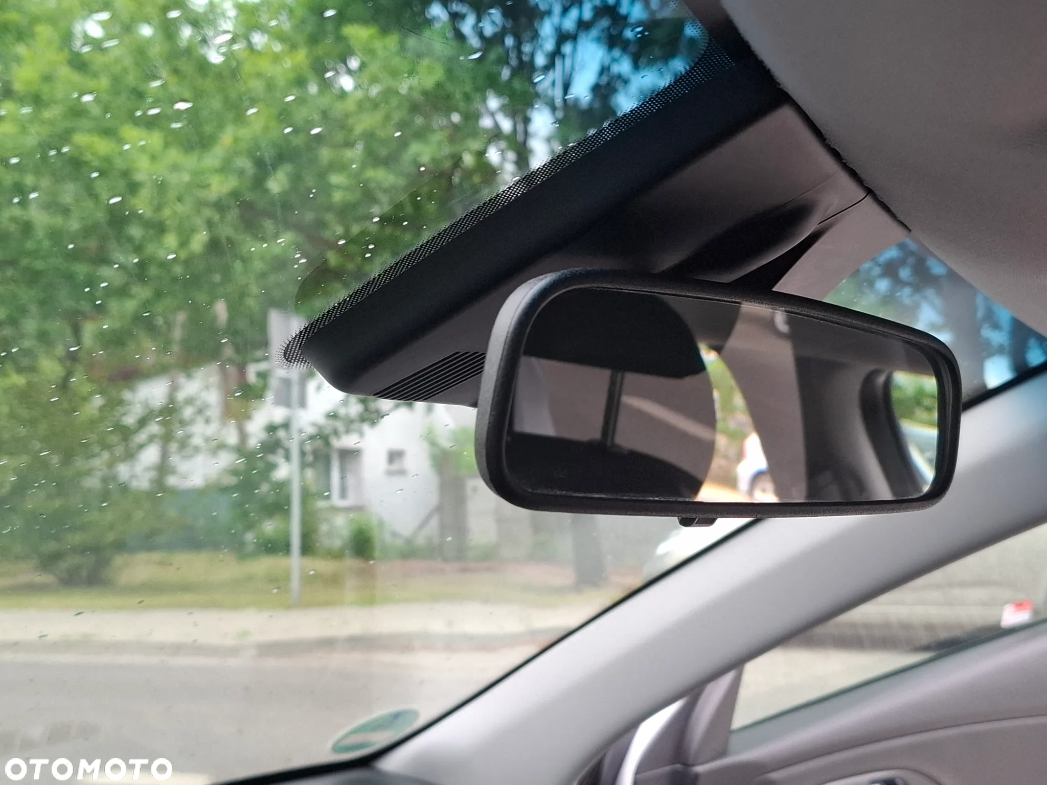 Hyundai i30 1.6 CRDI Fifa World Cup Edition - 25
