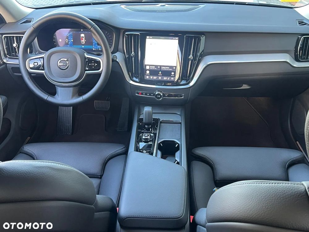 Volvo V60 B4 B Plus Dark - 19