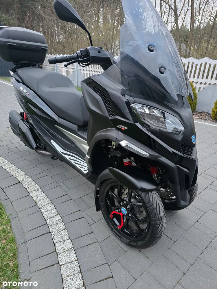 Piaggio MP-3 - 5