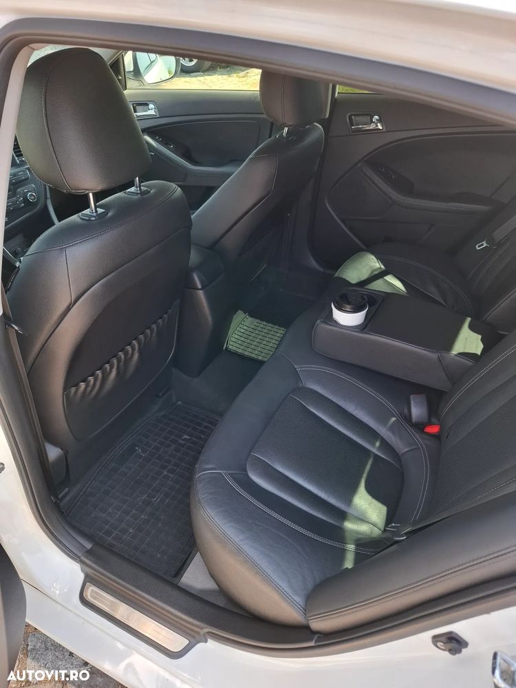 Kia Optima 1.7 CRDI EcoDynamics Spirit - 13