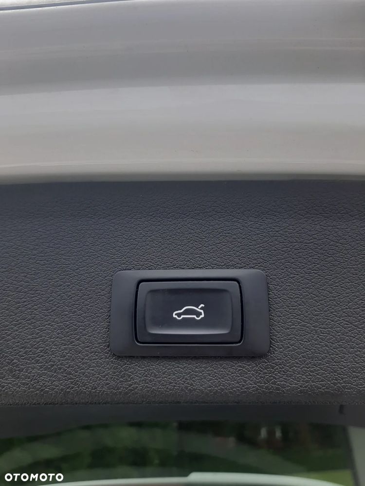 Audi Q5 2.0 TDI Quattro Design S tronic - 13