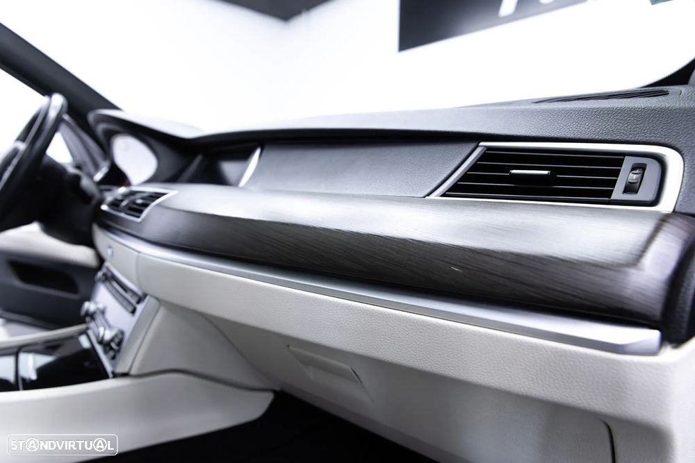 BMW 535 Gran Turismo - 33