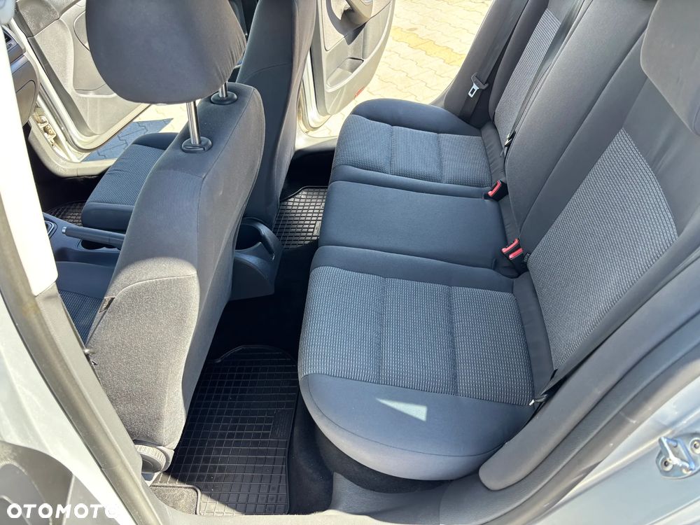 Volkswagen Golf 1.9 TDI Trendline - 18