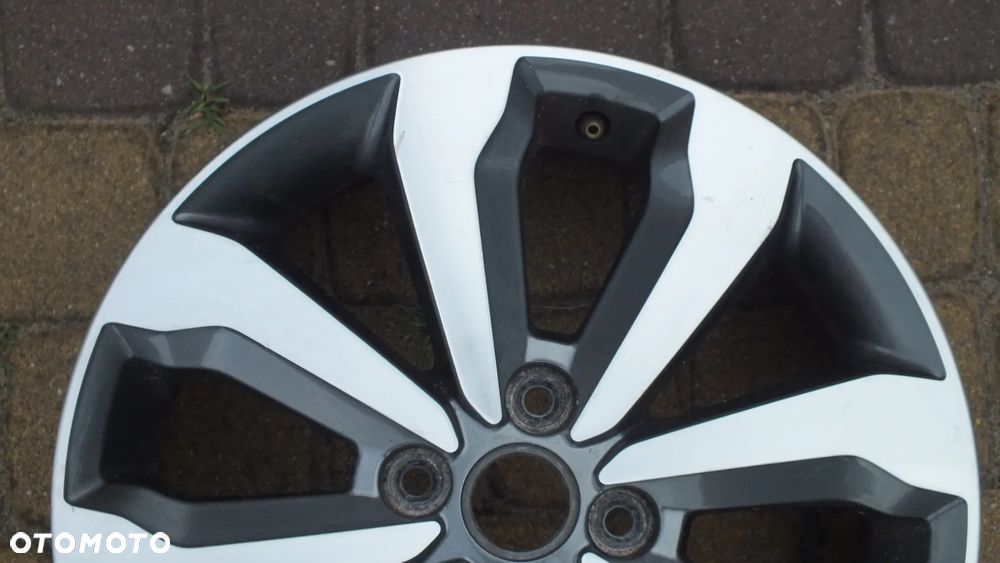 Felga  aluminiowa 6x16 Kia Stonic 52910-H8270 - 3