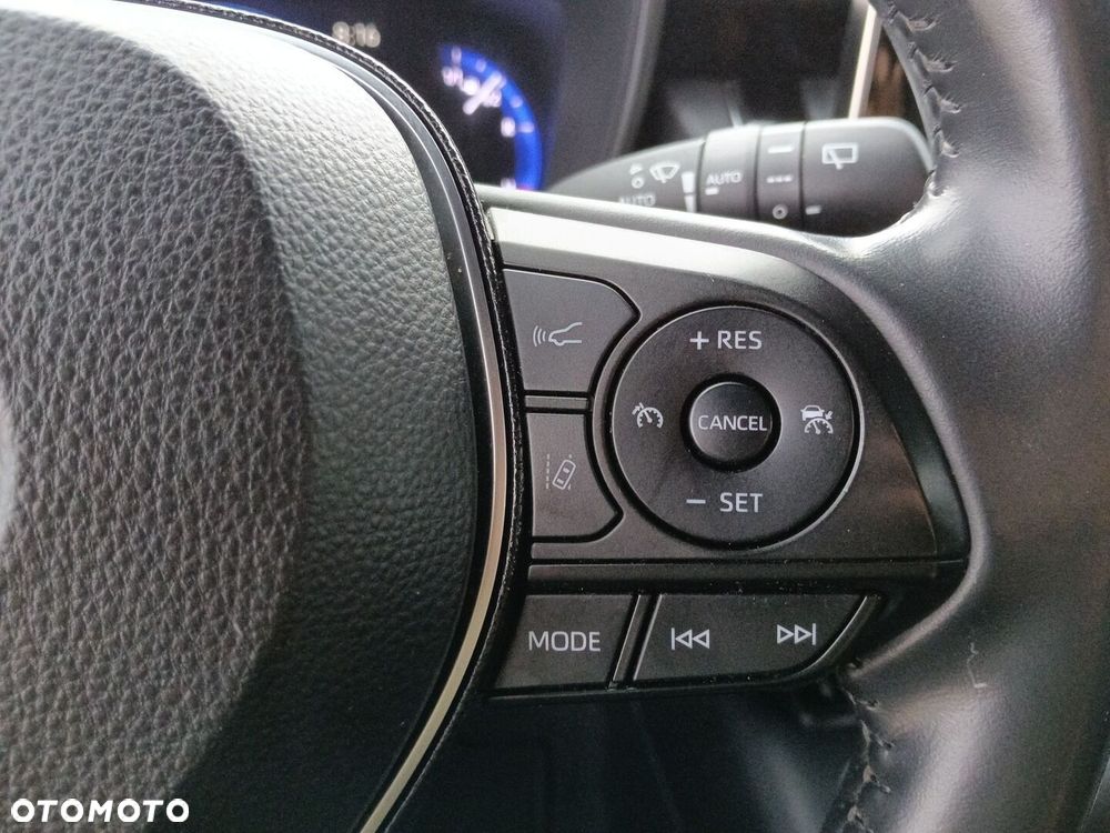 Toyota Corolla 2.0 Hybrid Comfort - 23