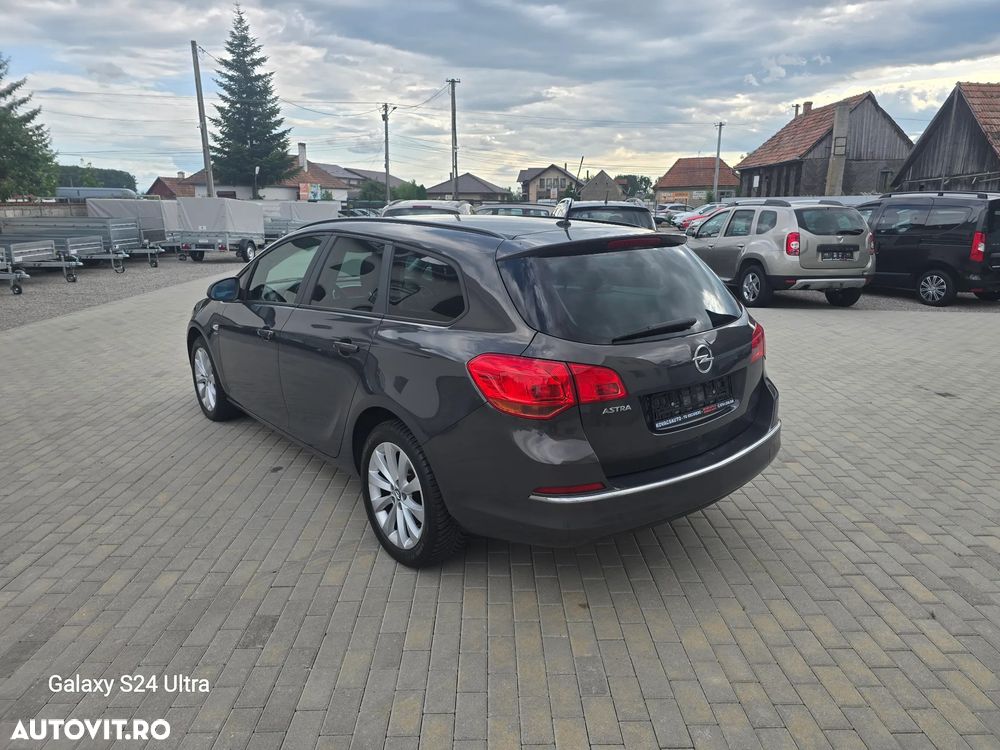 Opel Astra 1.4 Turbo - 4