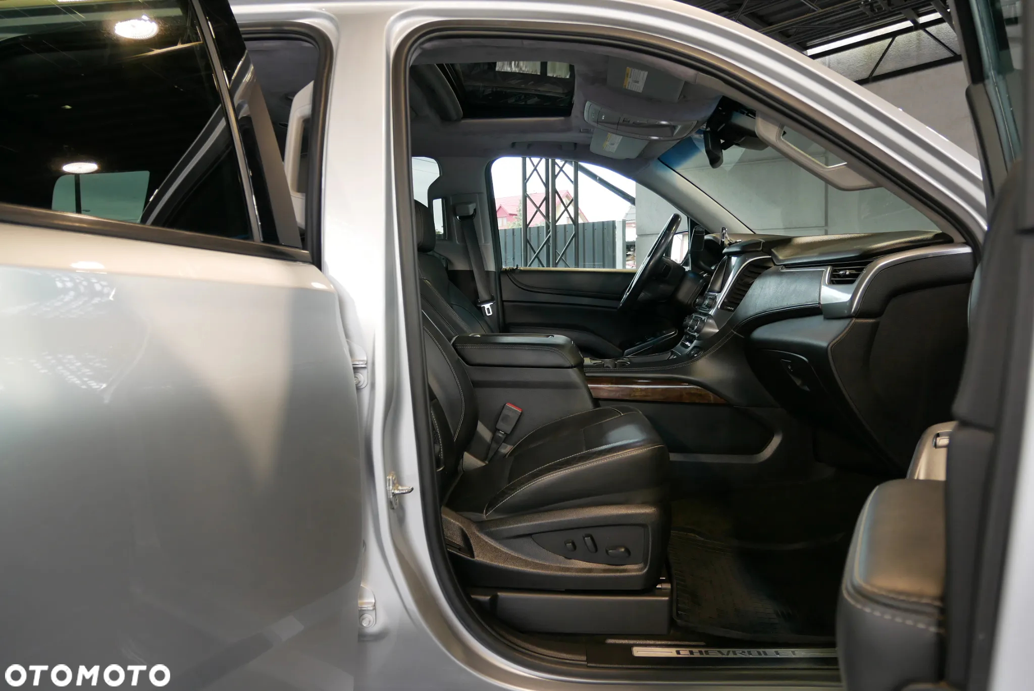 Chevrolet Tahoe - 9