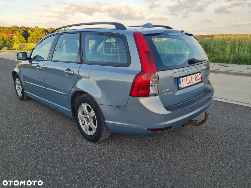 Volvo V50 1.6D DPF DRIVe Momentum - 4