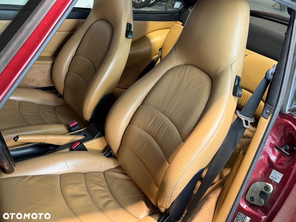 Porsche 911 Carrera - 6