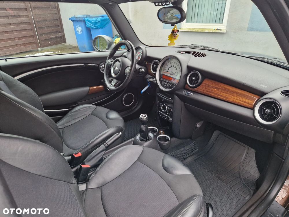 MINI ONE Minimalism - 30