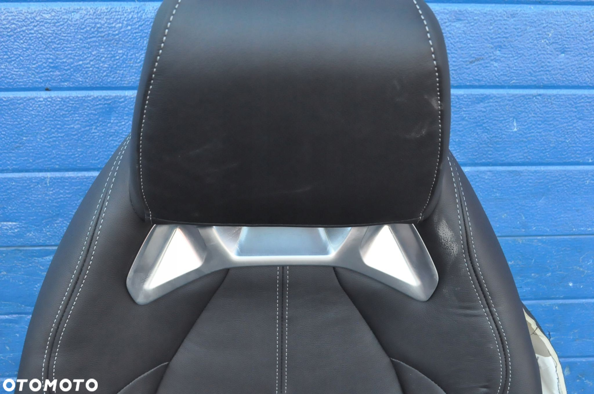 TOYOTA SUPRA MK5 GR PRZEKŁADKA WNĘTRZA FOTELE KANAPA BOCZKI SKÓRA 23R - 8