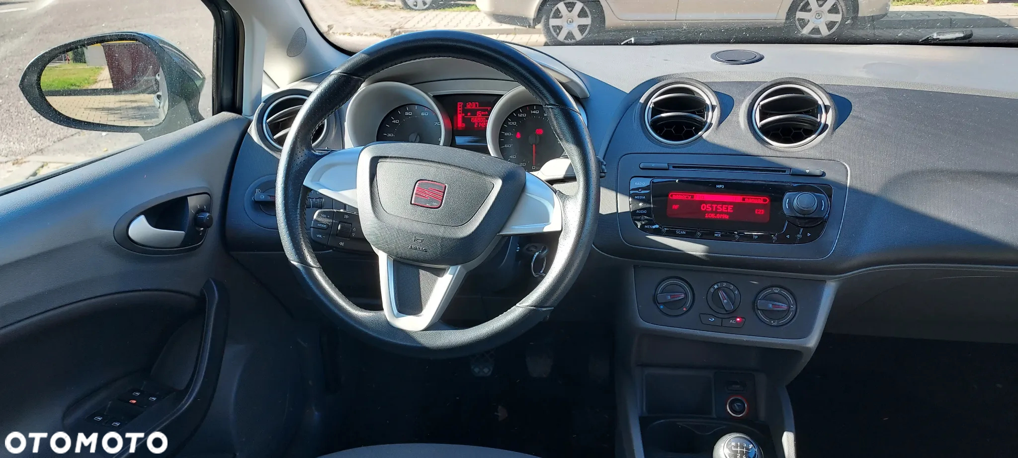 Seat Ibiza 1.2 TSI (Ecomotive) Start & Stop SUN - 10