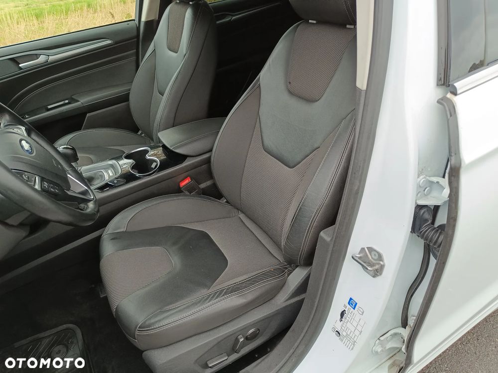 Ford Mondeo 2.0 TDCi Titanium - 13