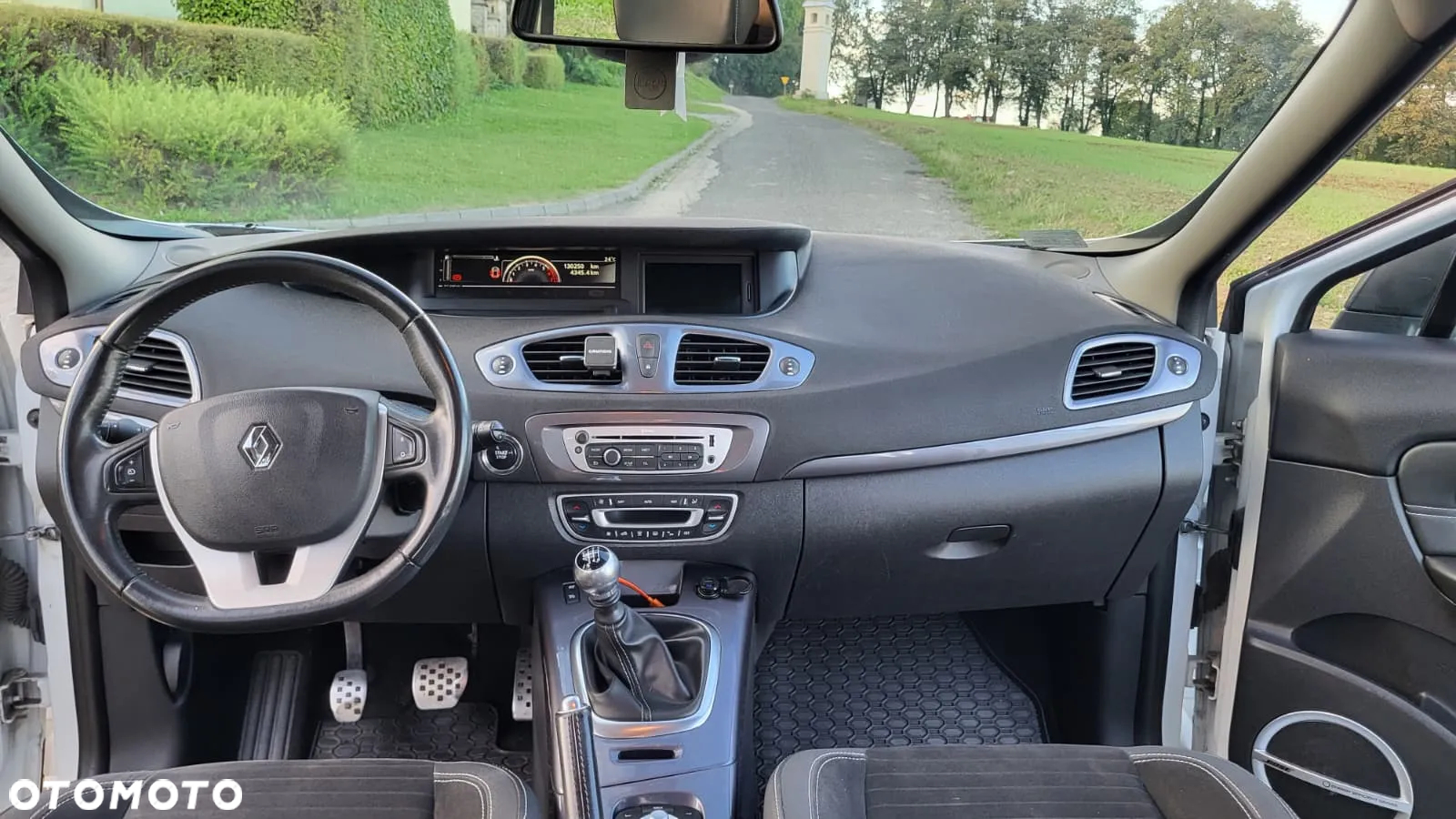 Renault Scenic 1.2 TCe Energy Bose - 14