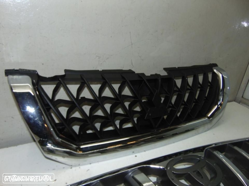 Toyota e Mitsubishi grelhas frontais - 2