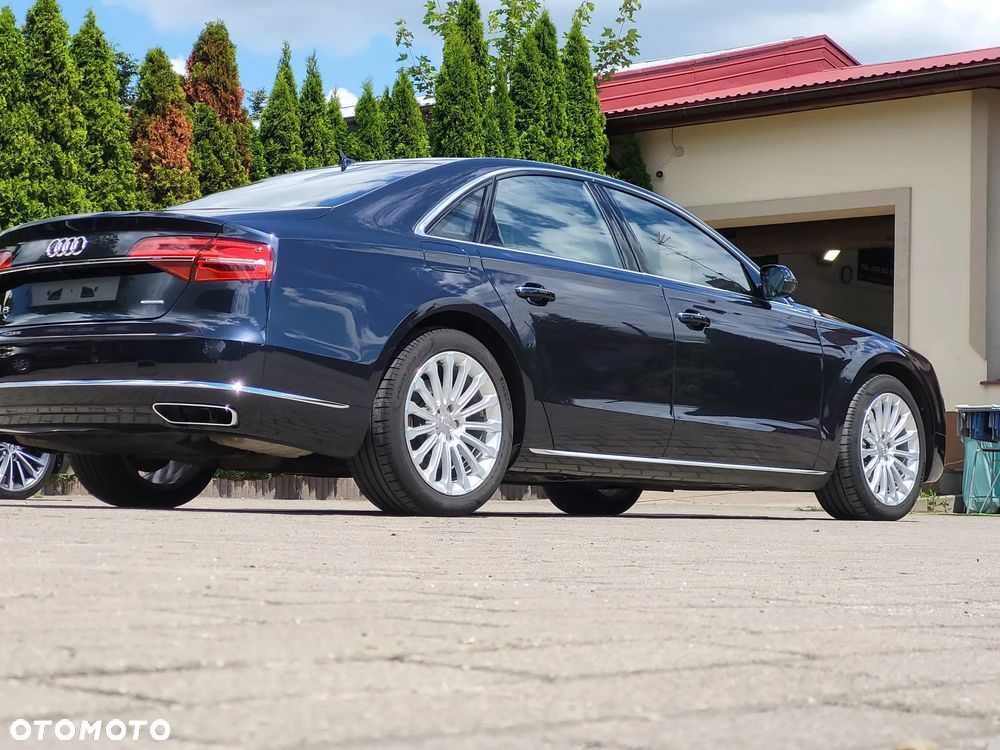 Audi A8 - 16