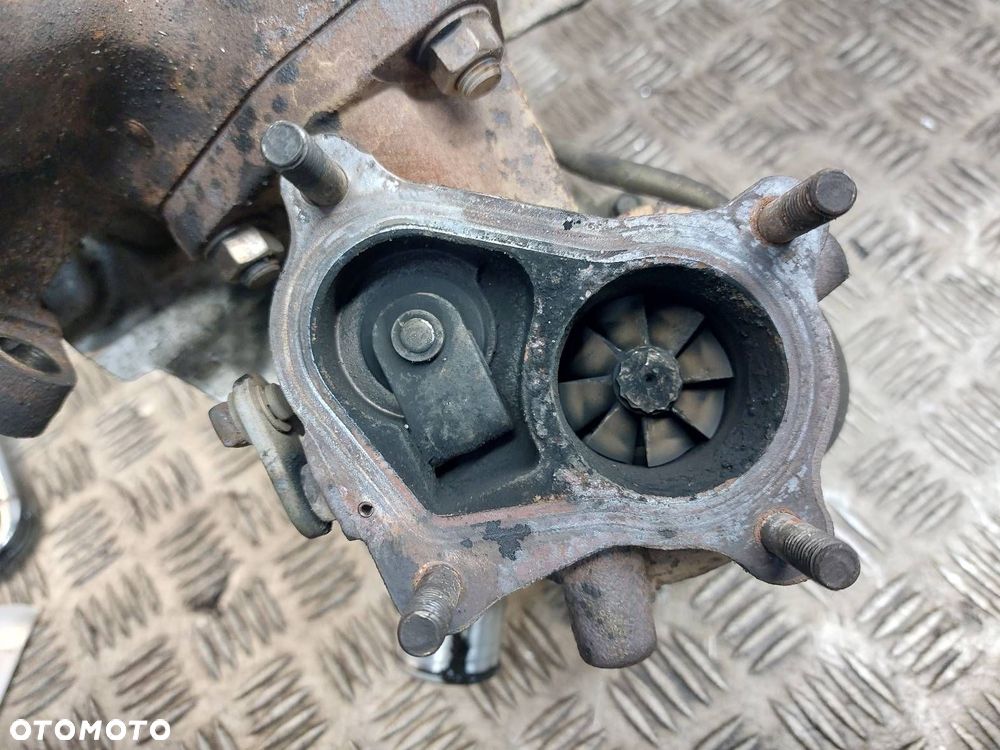 TURBOSPRĘŻARKA TURBINA TOYOTA COROLLA E12 2.0 D4D 17201-27050 - 3